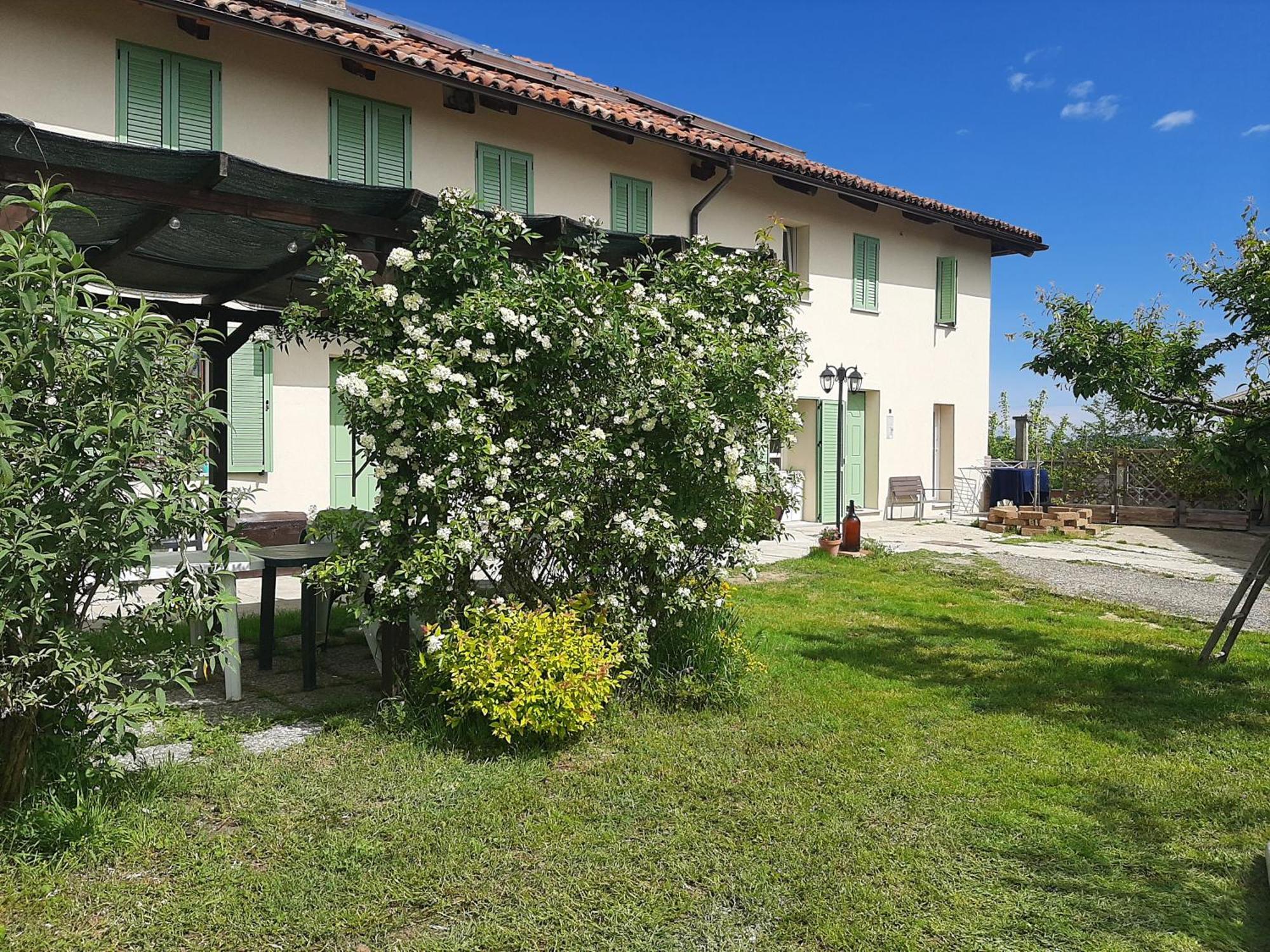 فيلا Cascina Teresina Monferrato Piscina Cortazzone المظهر الخارجي الصورة